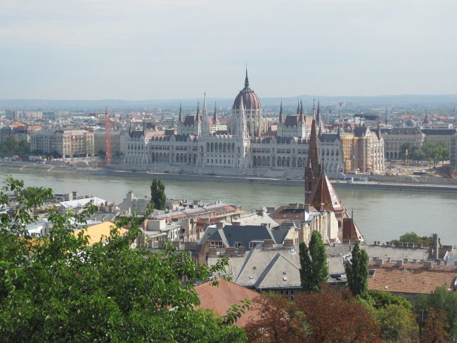Blick auf Donau und Parlament